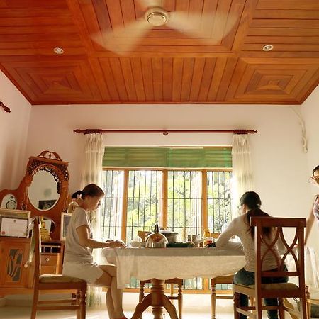 Lumbini Villa Bentota Luaran gambar